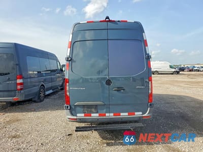Zdjęcie 6 z 13 samochodu: 2019 MERCEDES-BENZ SPRINTER 2500/3500 DELIVERY VAN VIN:WD4PF1CD7KP151936 - miniatura