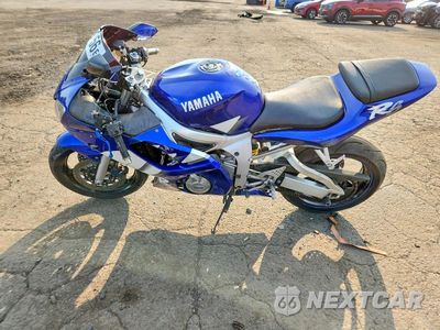 Piąte zdjęcie samochodu w środku: 2000 YAMAHA YZFR6 L VIN:JYARJ04E6YA009958 - miniatura