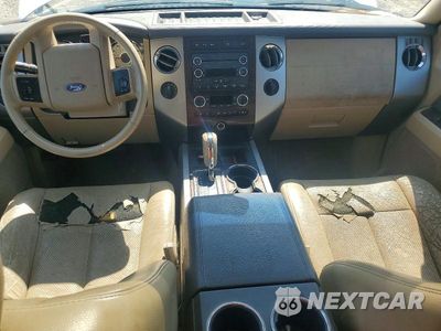Zdjęcie 8 z 13 samochodu: 2011 FORD EXPEDITION EL XLT VIN:1FMJK1J58BEF50269 - miniatura