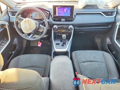 Zdjęcie 8 z 13 samochodu: 2024 TOYOTA RAV4 XLE VIN:2T3W1RFV4RC268574 - miniatura