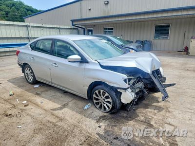 Czwarte zdjęcie samochodu z boku: 2019 NISSAN SENTRA SV VIN:3N1AB7AP0KY450634 - miniatura