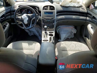 Zdjęcie 8 z 12 samochodu: 2014 CHEVROLET MALIBU LS VIN:1G11B5SL0EF185926 - miniatura