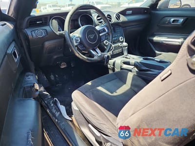 Zdjęcie 8 z 12 samochodu: 2018 FORD MUSTANG VIN:1FA6P8TH8J5175970 - miniatura