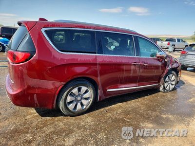 Trzecie zdjęcie samochodu z tyłu: 2018 CHRYSLER PACIFICA HYBRID LIMITED VIN:2C4RC1N75JR164300 - miniatura