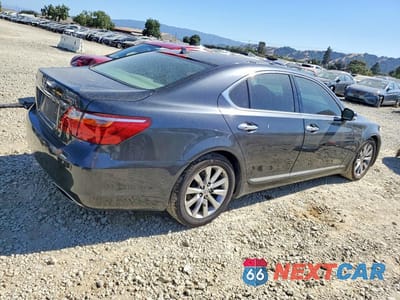 Trzecie zdjęcie samochodu z tyłu: 2010 LEXUS LS 460 BASE VIN:JTHBL5EF5A5096608 - miniatura