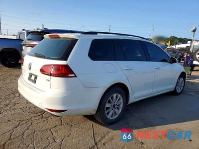 Trzecie zdjęcie samochodu z tyłu: 2017 VOLKSWAGEN GOLF SPORTWAGEN S VIN:3VWC17AU0HM536800 - miniatura