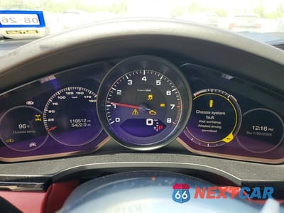 Zdjęcie 9 z 13 samochodu: 2019 PORSCHE CAYENNE S VIN:WP1AB2AY1KDA63889 - miniatura