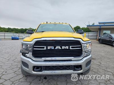 Piąte zdjęcie samochodu w środku: 2019 RAM 5500 VIN:3C7WRMDL7KG645726 - miniatura