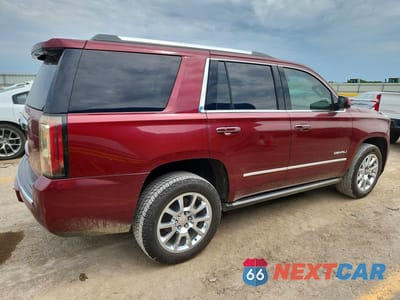 Trzecie zdjęcie samochodu z tyłu: 2017 GMC YUKON DENALI VIN:1GKS2CKJ9HR240637 - miniatura