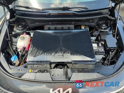 Zdjęcie 11 z 12 samochodu: 2024 KIA NIRO WIND VIN:KNDCR3L19R5080665 - miniatura