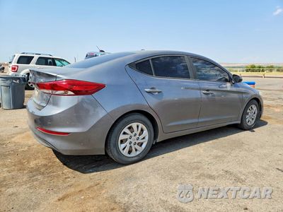 Trzecie zdjęcie samochodu z tyłu: 2018 HYUNDAI ELANTRA SE VIN:5NPD74LFXJH347764 - miniatura