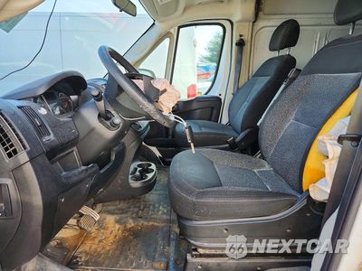 Zdjęcie 7 z 13 samochodu: 2019 RAM PROMASTER 2500 DELIVERY VAN VIN:3C6TRVDGXKE557278 - miniatura