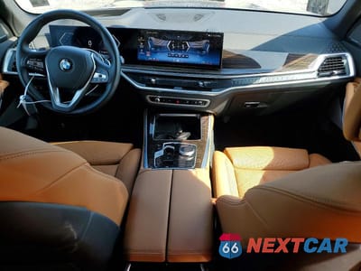 Zdjęcie 8 z 13 samochodu: 2026 BMW X5 XDRIVE40I VIN:5UX23EU02T9055166 - miniatura