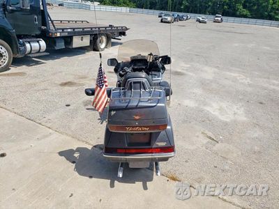 Zdjęcie 6 z 8 samochodu: 1988 HONDA GL1500 VIN:1HFSC2208JA007210 - miniatura