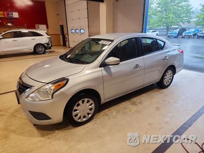 2017 NISSAN VERSA 1.6 SV 3N1CN7AP2HK451733 - główne zdjęcie licytacji z USA - miniatura