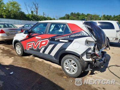 Drugie zdjęcie samochodu z przodu: 2021 HYUNDAI VENUE SE VIN:KMHRB8A35MU093729 - miniatura