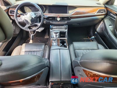 Zdjęcie 8 z 12 samochodu: 2018 GENESIS G90 ULTIMATE VIN:KMHG54JH0JU039429 - miniatura