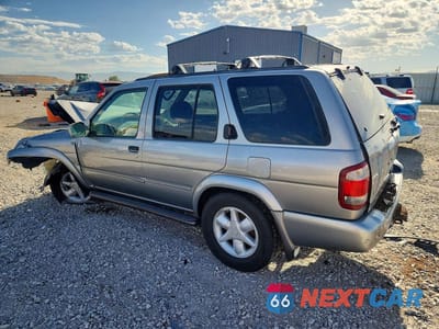 Drugie zdjęcie samochodu z przodu: 2001 NISSAN PATHFINDER SE VIN:JN8DR09Y01W580708 - miniatura