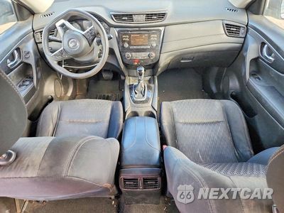 Zdjęcie 8 z 13 samochodu: 2017 NISSAN ROGUE S VIN:JN8AT2MT9HW133641 - miniatura