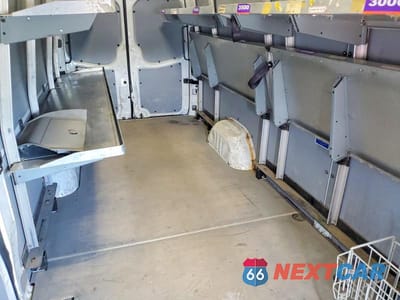 Zdjęcie 11 z 13 samochodu: 2014 MERCEDES-BENZ SPRINTER 2500 VIN:WD3PE8DE7E5822951 - miniatura