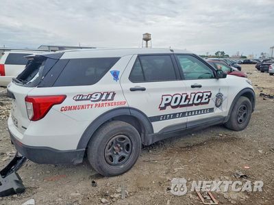 Trzecie zdjęcie samochodu z tyłu: 2021 FORD EXPLORER POLICE INTERCEPTOR VIN:1FM5K8AB5MGA07677 - miniatura