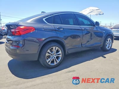 Trzecie zdjęcie samochodu z tyłu: 2017 BMW X4 XDRIVE28I VIN:5UXXW3C55H0T78315 - miniatura