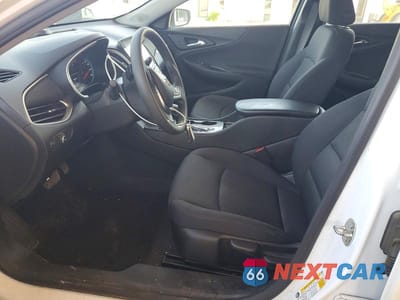 Zdjęcie 7 z 12 samochodu: 2023 CHEVROLET MALIBU LS VIN:1G1ZC5ST5PF114689 - miniatura