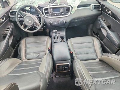 Zdjęcie 8 z 14 samochodu: 2018 KIA SORENTO LX V6 VIN:5XYPG4A59JG390216 - miniatura