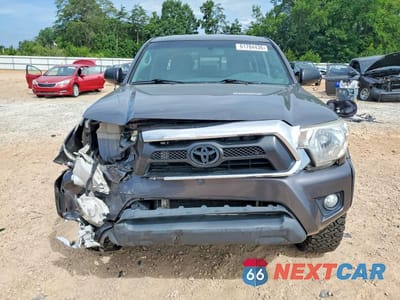 Piąte zdjęcie samochodu w środku: 2013 TOYOTA TACOMA DOUBLE CAB VIN:5TFLU4EN0DX073833 - miniatura