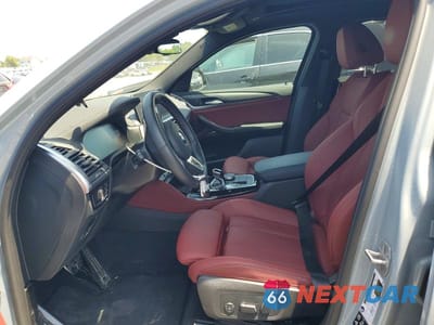 Zdjęcie 7 z 13 samochodu: 2025 BMW X4 M40I VIN:5UX43DT08S9134571 - miniatura