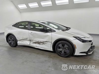 Czwarte zdjęcie samochodu z boku: 2025 TOYOTA PRIUS PLUG-IN HYBRID SE VIN:JTDACACU3S3049646 - miniatura