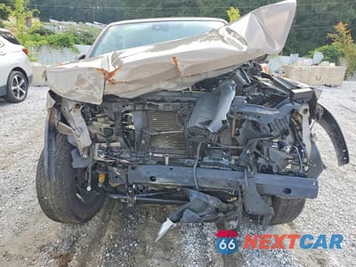 Piąte zdjęcie samochodu w środku: 2024 NISSAN FRONTIER PRO-4X VIN:1N6ED1EK2RN616998 - miniatura