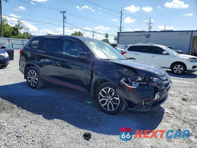 Czwarte zdjęcie samochodu z boku: 2017 MITSUBISHI OUTLANDER SE VIN:JA4AZ3A35HZ065447 - miniatura