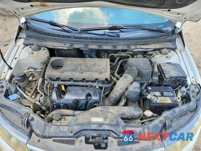 Zdjęcie 11 z 12 samochodu: 2012 KIA FORTE EX VIN:KNAFU4A20C5616520 - miniatura