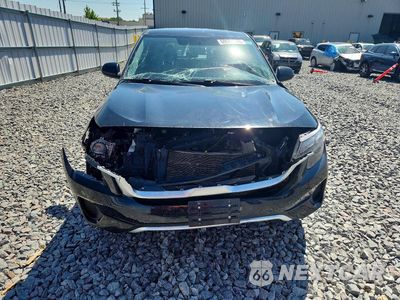 Piąte zdjęcie samochodu w środku: 2021 KIA SELTOS LX VIN:KNDEPCAA1M7229729 - miniatura