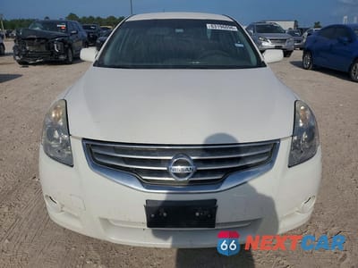 Piąte zdjęcie samochodu w środku: 2012 NISSAN ALTIMA 2.5 VIN:1N4AL2AP2CN489405 - miniatura