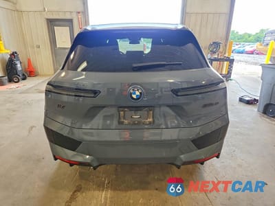 Zdjęcie 6 z 13 samochodu: 2023 BMW IX VIN:WB533CF07PCM48172 - miniatura