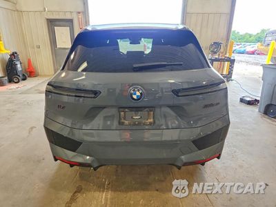 Zdjęcie 6 z 13 samochodu: 2023 BMW IX VIN:WB533CF07PCM48172 - miniatura