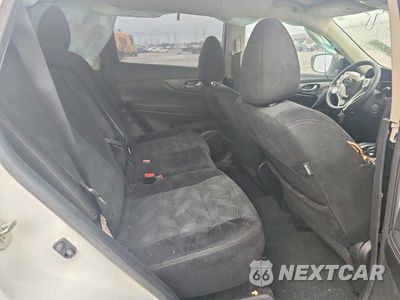 Zdjęcie 10 z 12 samochodu: 2015 NISSAN ROGUE SV VIN:5N1AT2MT4FC758048 - miniatura