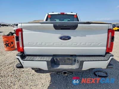 Zdjęcie 6 z 13 samochodu: 2024 FORD F350 SUPER DUTY VIN:1FT8W3BT6REC17269 - miniatura