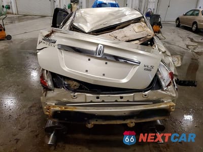 Zdjęcie 6 z 13 samochodu: 2010 LINCOLN MKS VIN:1LNHL9ER5AG611409 - miniatura