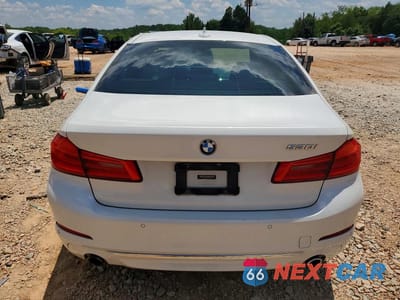 Zdjęcie 6 z 12 samochodu: 2019 BMW 530 I VIN:WBAJA5C55KWW10446 - miniatura