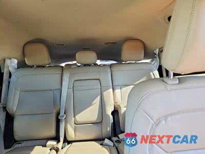 Zdjęcie 10 z 14 samochodu: 2020 FORD EXPLORER XLT VIN:1FMSK7DH7LGA33788 - miniatura