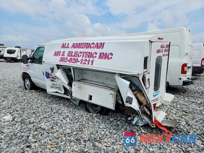 Drugie zdjęcie samochodu z przodu: 2017 FORD ECONOLINE E350 SUPER DUTY CUTAWAY VAN VIN:1FDWE3F68HDC39045 - miniatura