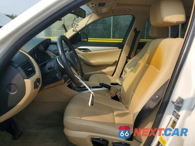 Zdjęcie 7 z 13 samochodu: 2015 BMW X1 SDRIVE28I VIN:WBAVM1C57FVZ94274 - miniatura