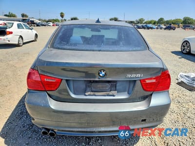 Zdjęcie 6 z 12 samochodu: 2010 BMW 328 I VIN:WBAPH5G51ANM70013 - miniatura