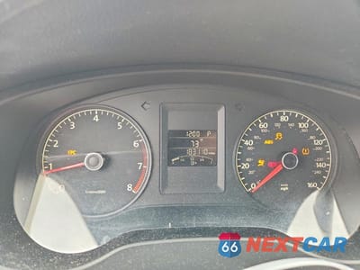 Zdjęcie 9 z 12 samochodu: 2011 VOLKSWAGEN JETTA SE VIN:3VWDX7AJ3BM346862 - miniatura