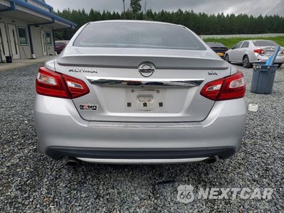 Zdjęcie 6 z 12 samochodu: 2016 NISSAN ALTIMA 2.5 SR VIN:1N4AL3AP6GN390887 - miniatura