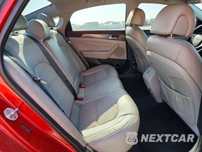 Zdjęcie 10 z 12 samochodu: 2017 HYUNDAI SONATA SPORT VIN:5NPE34AFXHH476469 - miniatura