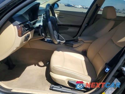 Zdjęcie 7 z 12 samochodu: 2008 BMW 328 I VIN:WBAVA33518K054626 - miniatura